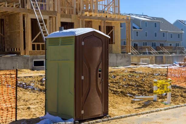 Best Portable restroom trailer rental  in Barview, OR